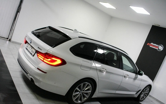 BMW Seria 5 cena 139900 przebieg: 97000, rok produkcji 2018 z Orzysz małe 326